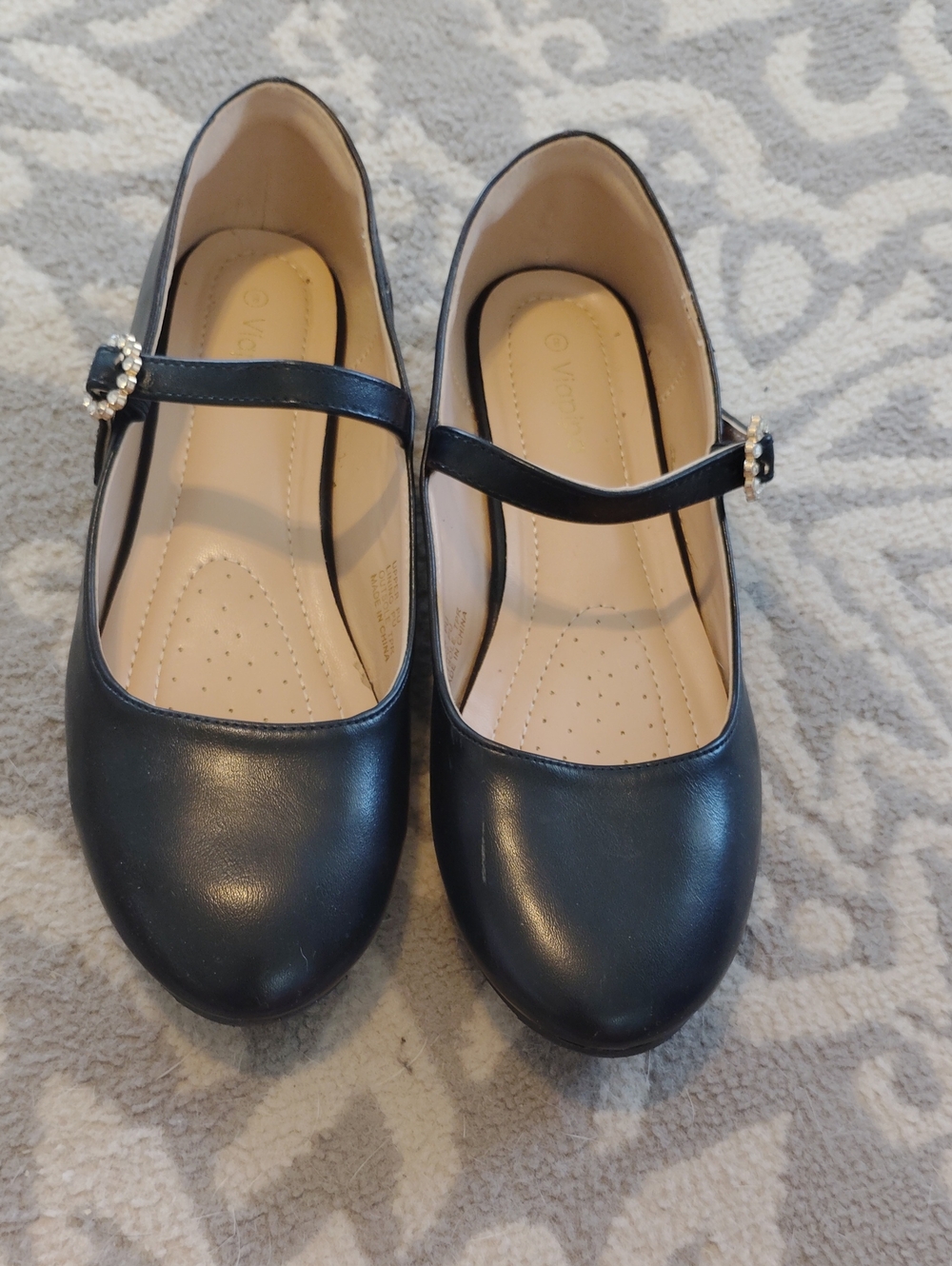 Girls Black Mary Jane Dress Shoes with Decorative Buckle